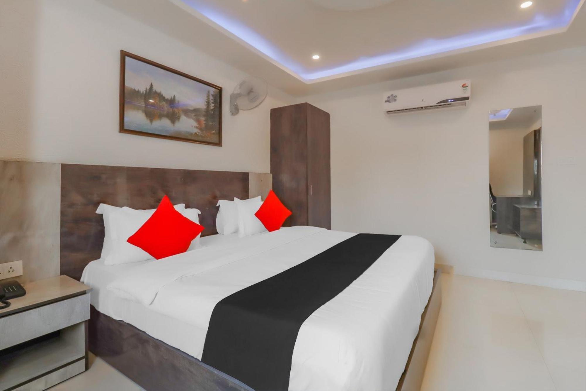 Capital O Royal Galaxy Finesse Near Phoenix Marketcity Bangalore Eksteriør bilde